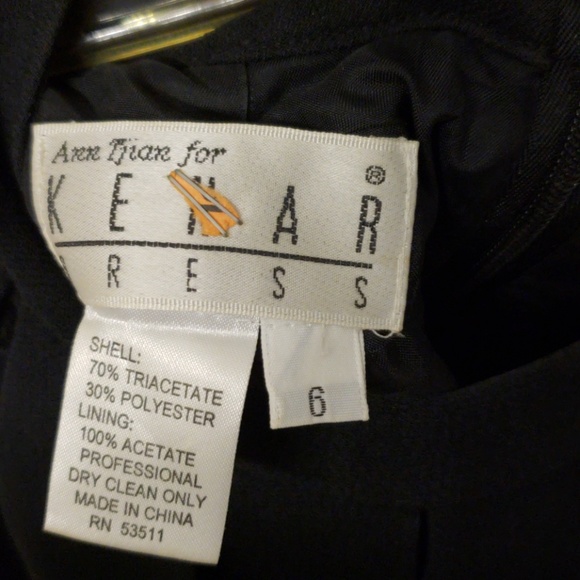 Dress - Picture 3 of 3